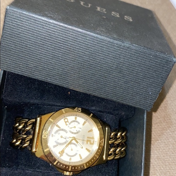 Watch - Picture 2 of 2